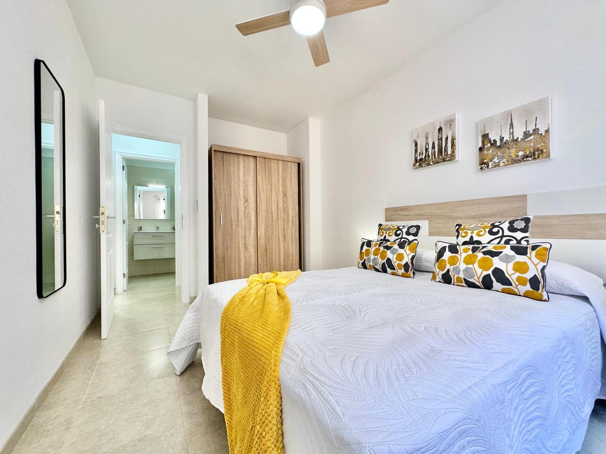 Vivienda Carolina Apartment ซานตาครูซ เด เตเนริเฟ ภายนอก รูปภาพ