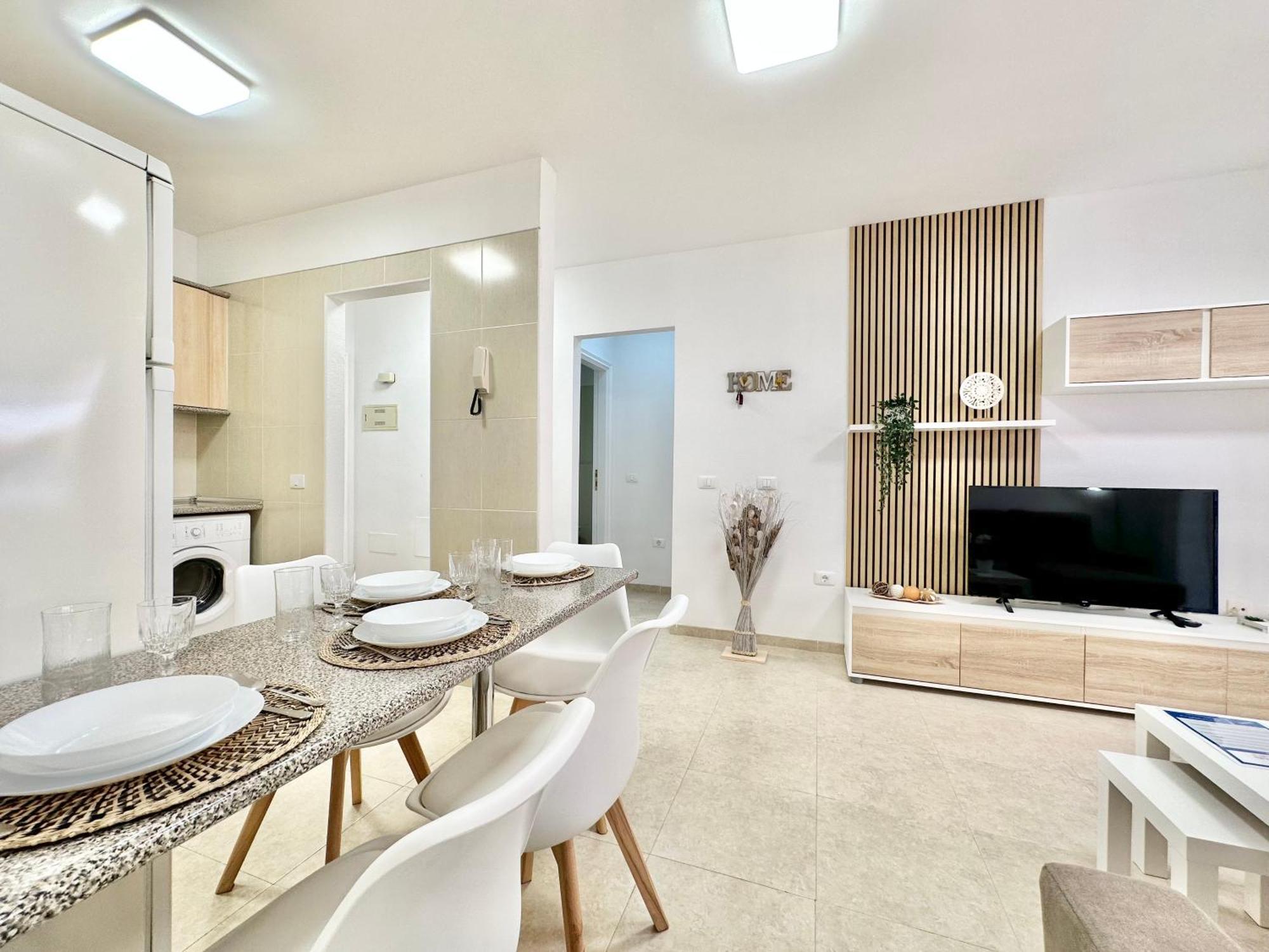 Vivienda Carolina Apartment ซานตาครูซ เด เตเนริเฟ ภายนอก รูปภาพ