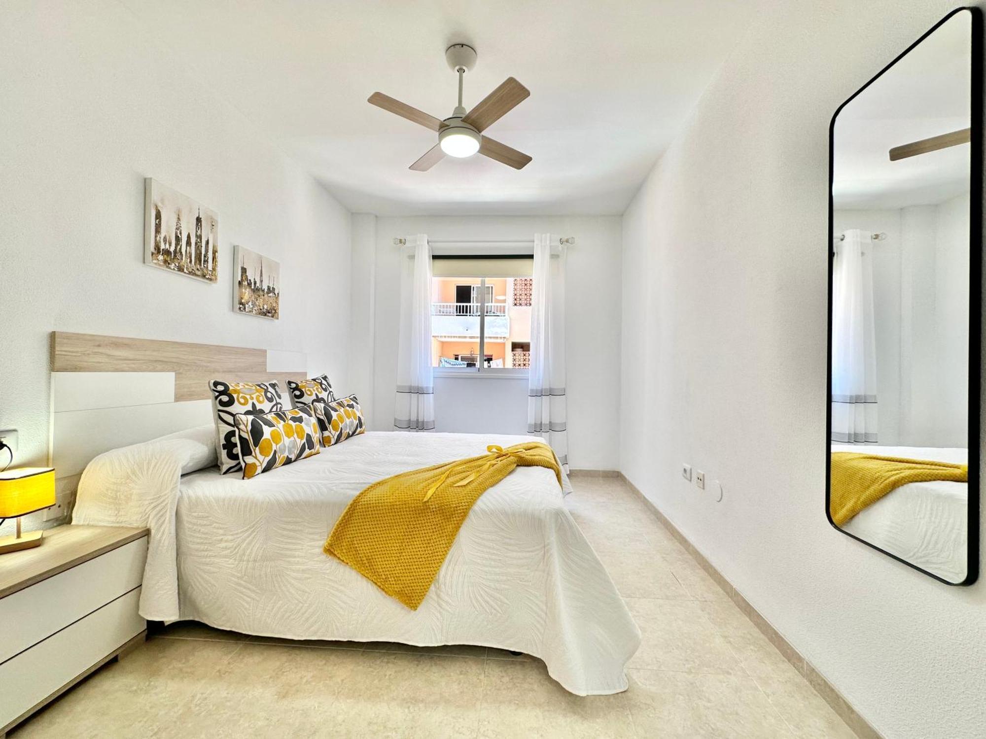 Vivienda Carolina Apartment ซานตาครูซ เด เตเนริเฟ ภายนอก รูปภาพ